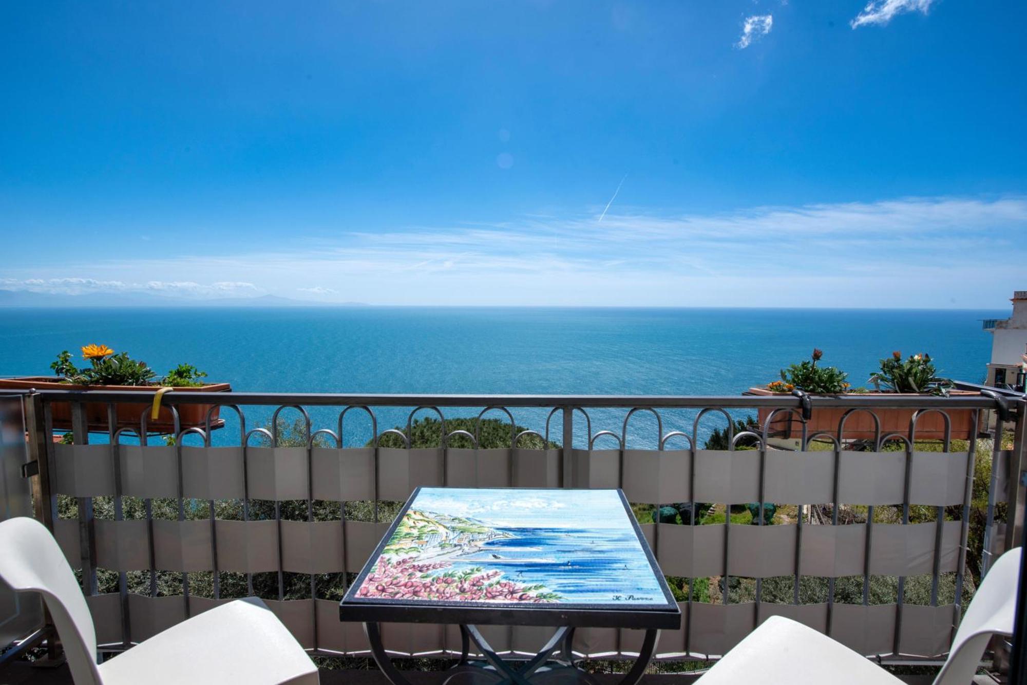 B&B Il Pavone Конка-дей-Марини Экстерьер фото