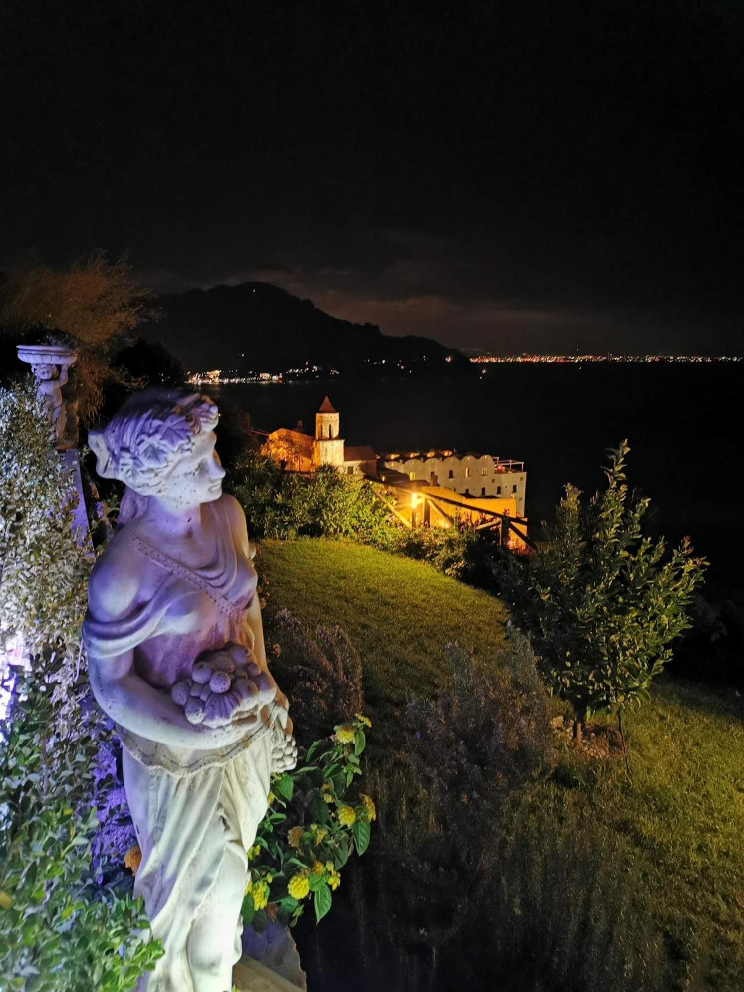 B&B Il Pavone Конка-дей-Марини Экстерьер фото