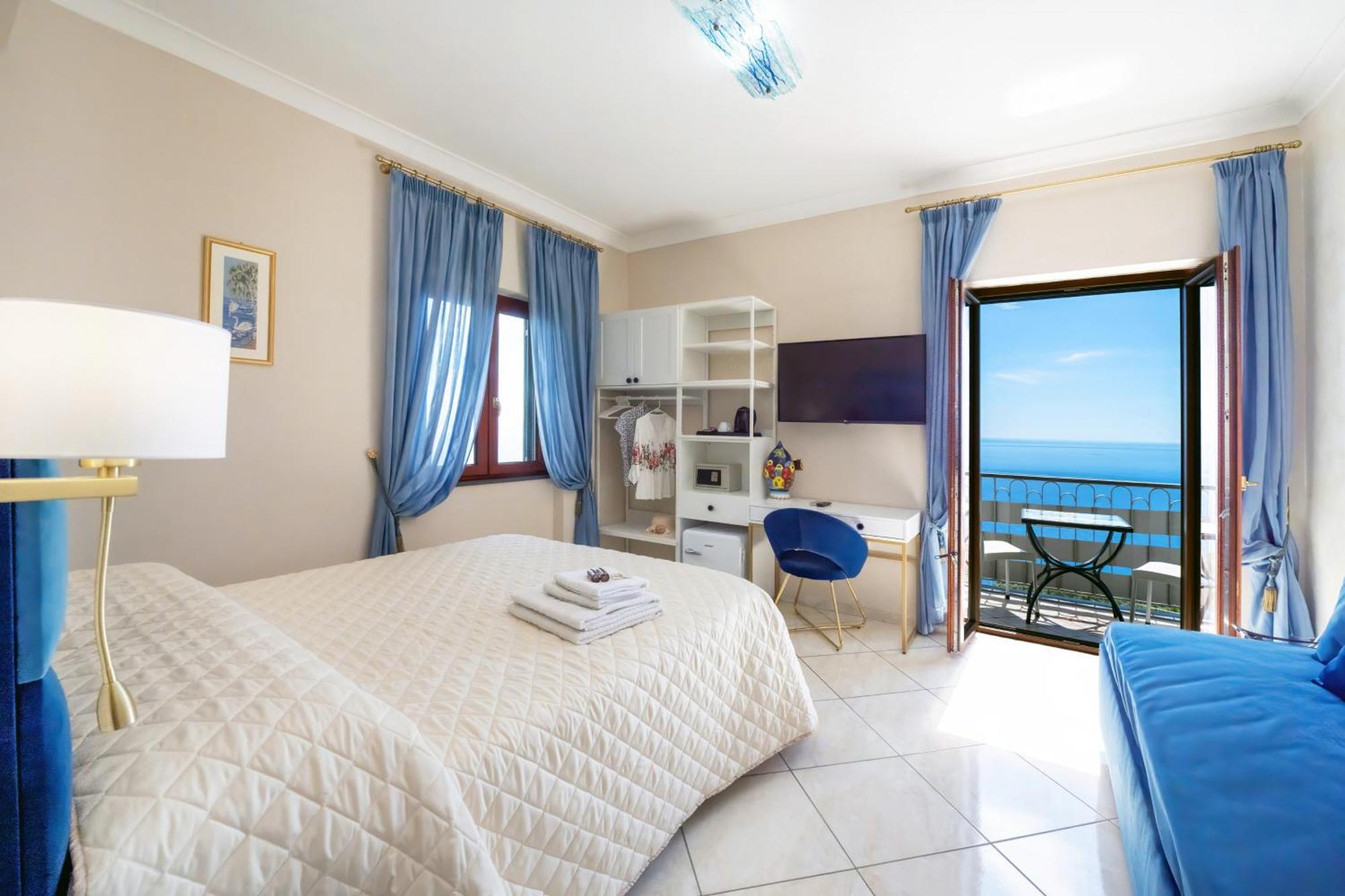 B&B Il Pavone Конка-дей-Марини Экстерьер фото