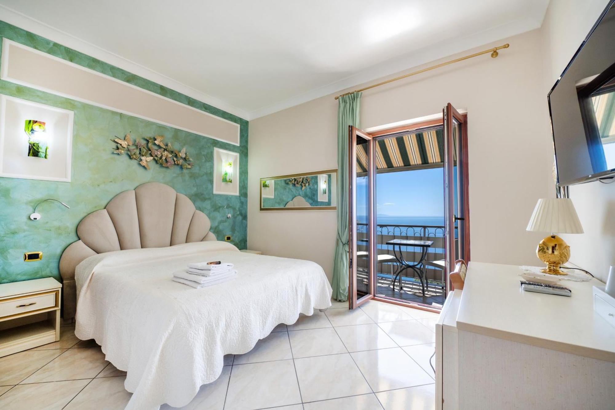 B&B Il Pavone Конка-дей-Марини Экстерьер фото